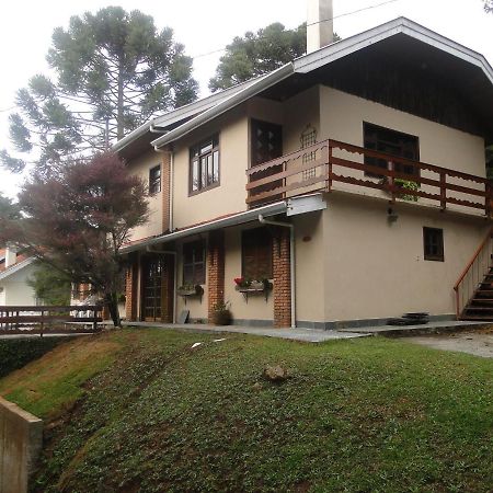 Casa em Condomínio Privado Campos do Jordão Exterior foto